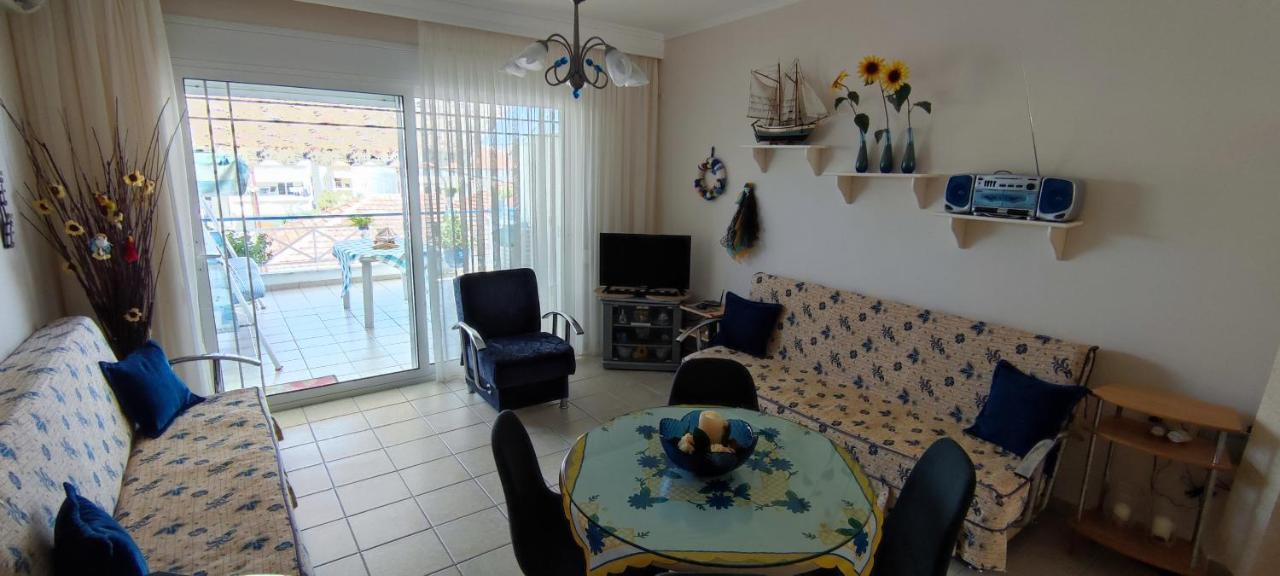 Sunflower Apartment Néa Péramos Esterno foto